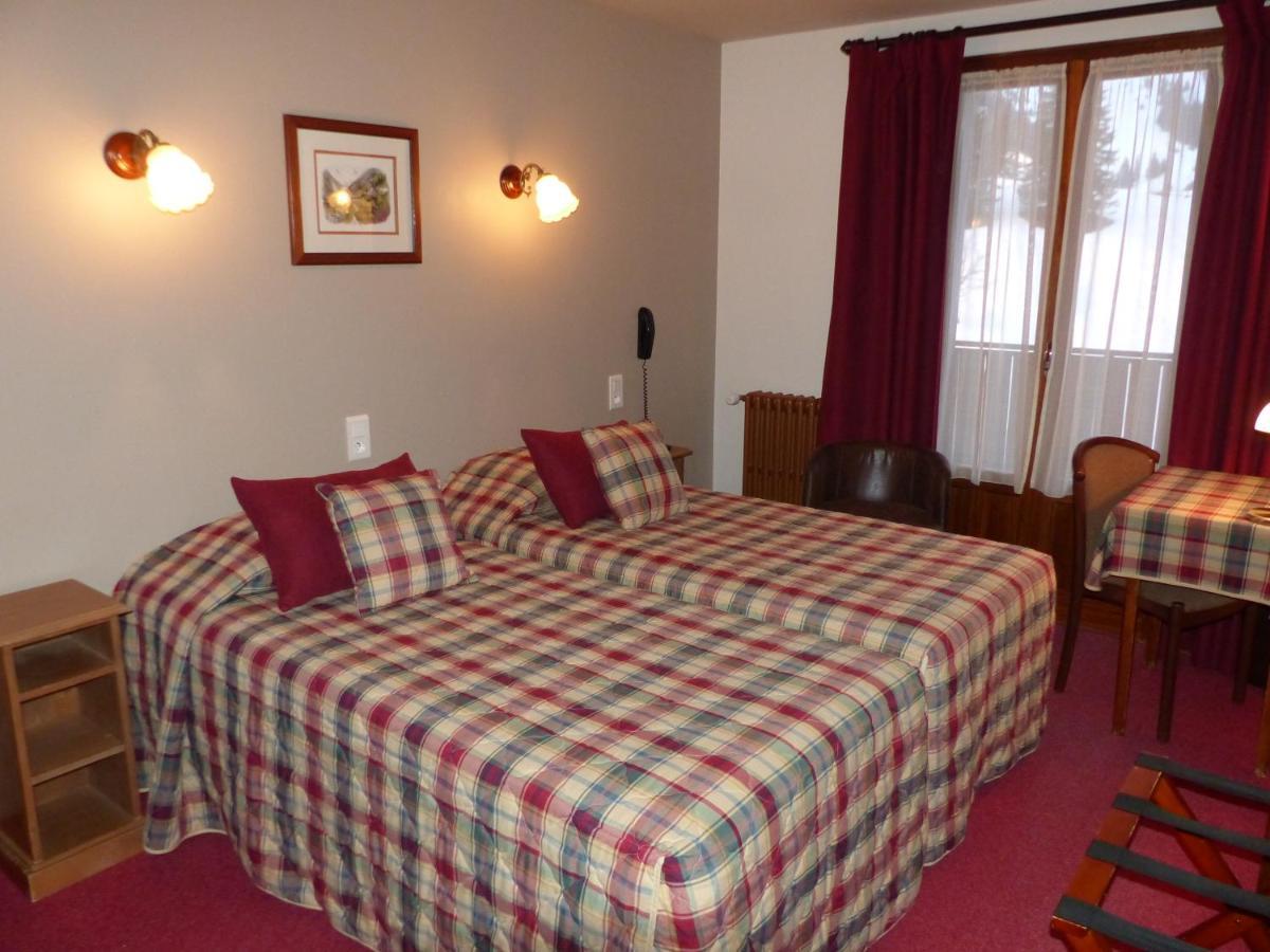 Hôtel Bellachat La Clusaz Esterno foto